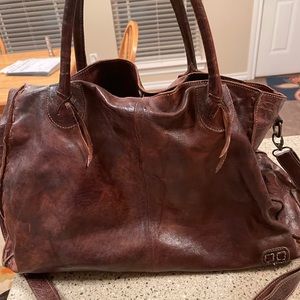 Lightly used leather bag from Bedstu.